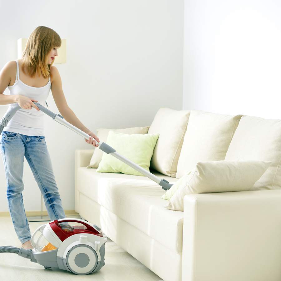Top 10 cách làm sạch ghế sofa đơn giản bằng vật liệu sẵn có tại nhà 